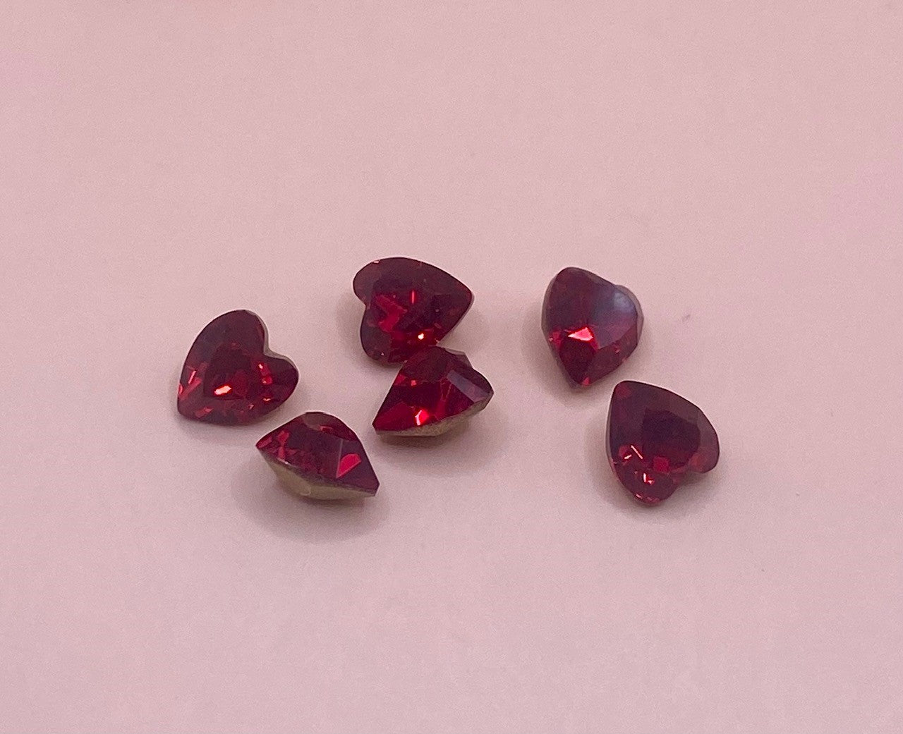 K9 Glass Small Hearts